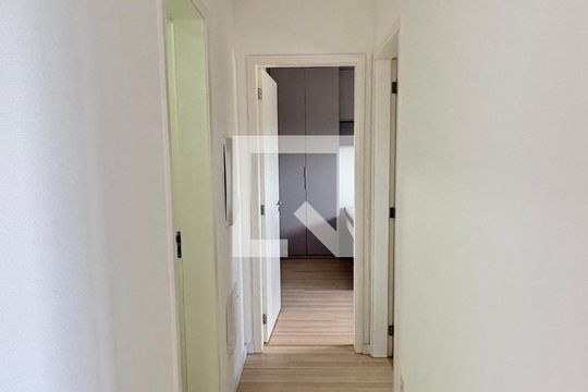 Corredor de apartamento para alugar com 2 quartos, 62m² em Vila Alpina, Santo André
