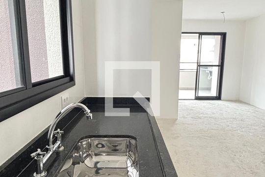 Cozinha de apartamento à venda com 2 quartos, 63m² em Parque das Nações, Santo André