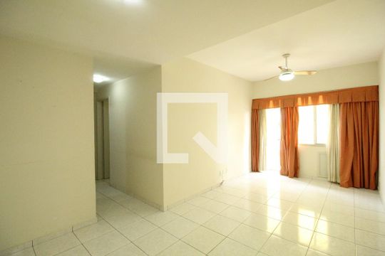 Apartamento para alugar com 2 quartos, 75m² em Taquara, Rio de Janeiro