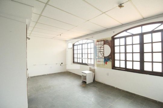 Sala  de casa de condomínio à venda com 3 quartos, 249m² em Anil, Rio de Janeiro