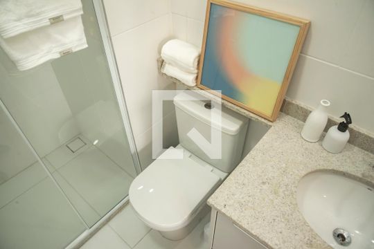 Banheiro de kitnet/studio à venda com 1 quarto, 26m² em Vila Clementino, São Paulo