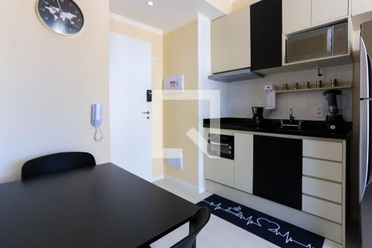 Sala de apartamento para alugar com 1 quarto, 29m² em Butantã, São Paulo
