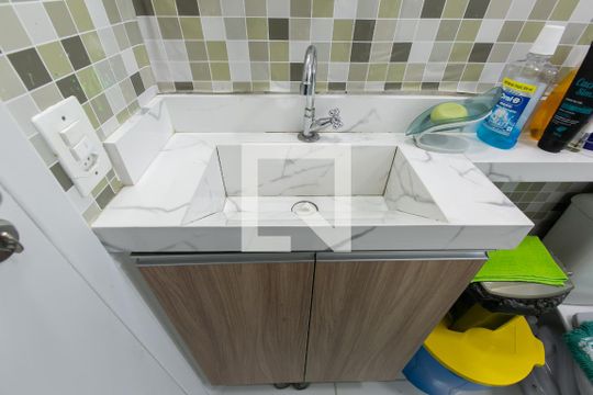 Detalhe banheiro de apartamento à venda com 2 quartos, 30m² em Cidade Antônio Estêvão de Carvalho, São Paulo