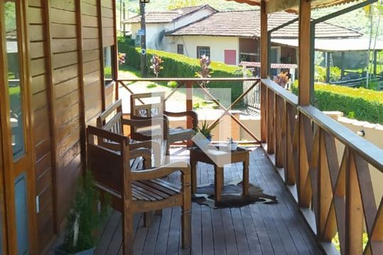 Casa para alugar com 3 quartos, 2350m² em Vila Nova Conceição, São José dos Campos