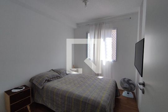 Quarto 1 de apartamento à venda com 2 quartos, 37m² em Parque Bristol, São Paulo