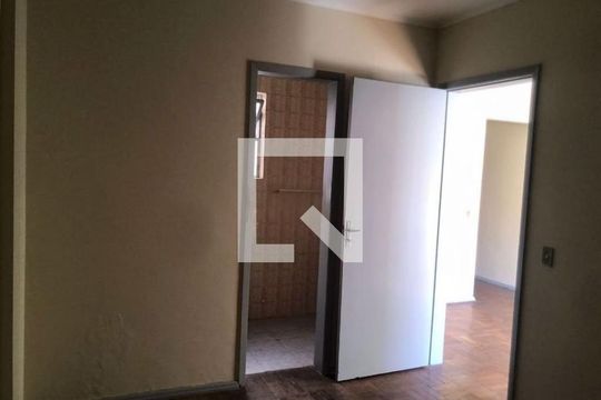 Apartamento à venda com 1 quarto, 55m² em Auxiliadora, Porto Alegre
