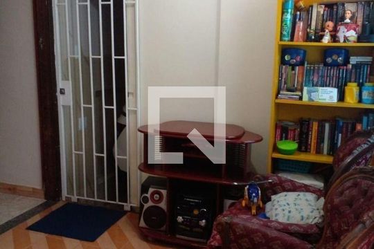 Casa à venda com 4 quartos, 200m² em Centro, Niterói