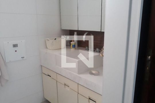 Apartamento à venda com 3 quartos, 296m² em Vital Brasil, Niterói