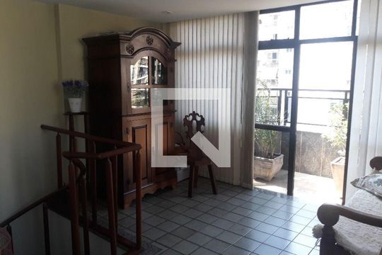 Apartamento à venda com 3 quartos, 296m² em Vital Brasil, Niterói