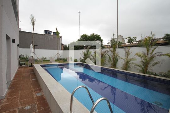 Área comum - Piscina de apartamento para alugar com 1 quarto, 23m² em Sé, São Paulo