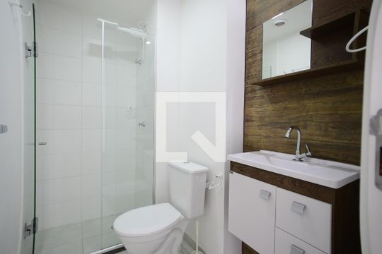 Banheiro de apartamento para alugar com 1 quarto, 23m² em Sé, São Paulo