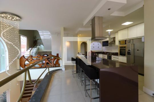 Cozinha de casa à venda com 4 quartos, 500m² em Vila Assunção, Santo André
