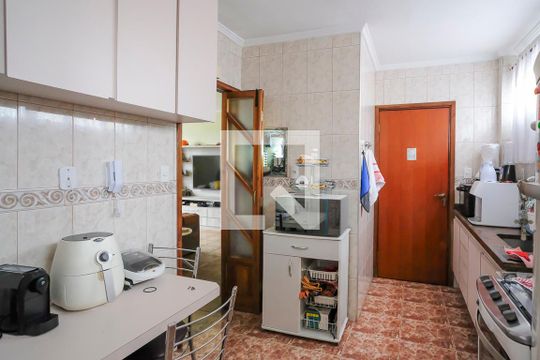 Cozinha de apartamento à venda com 2 quartos, 98m² em Centro, São Caetano do Sul
