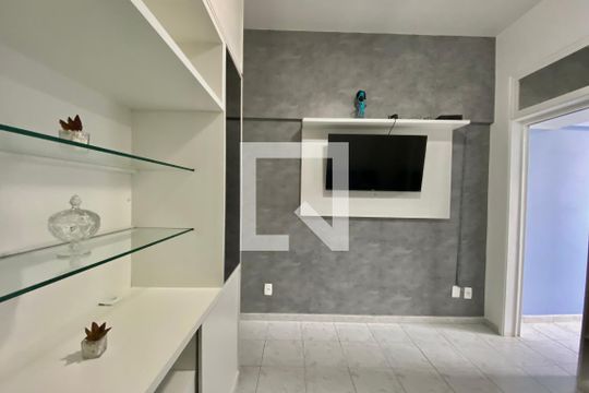 Sala de apartamento à venda com 1 quarto, 36m² em Copacabana, Rio de Janeiro