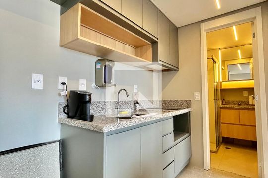 Cozinha de apartamento à venda com 1 quarto, 25m² em Saúde, São Paulo