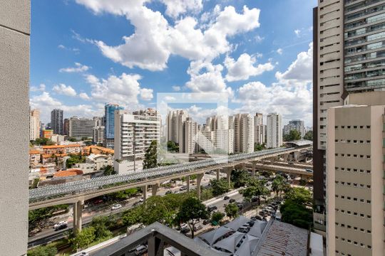 Vista da Varanda de apartamento para alugar com 1 quarto, 27m² em Campo Belo, São Paulo