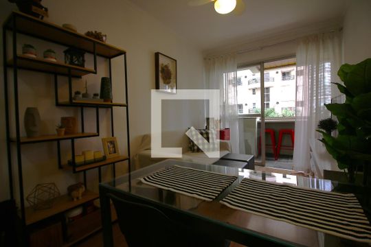 Sala de apartamento para alugar com 1 quarto, 36m² em Moema, São Paulo