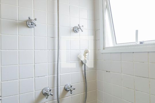 Banheiro da Suíte de apartamento à venda com 3 quartos, 110m² em Indianópolis, São Paulo