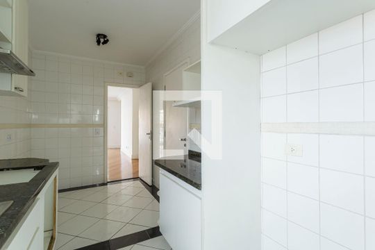 Cozinha de apartamento à venda com 3 quartos, 110m² em Indianópolis, São Paulo