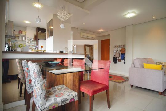 Sala de Jantar de apartamento à venda com 2 quartos, 215m² em Centro, Novo Hamburgo