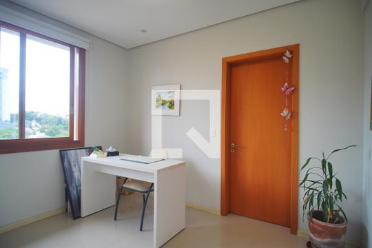Escritório de apartamento à venda com 2 quartos, 215m² em Centro, Novo Hamburgo