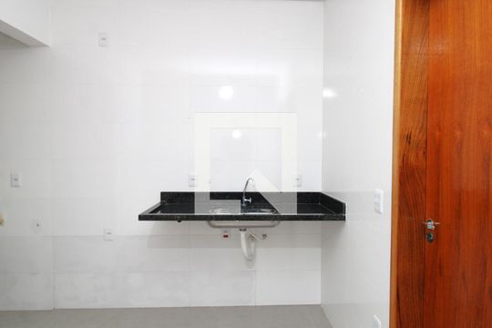 Cozinha de apartamento para alugar com 2 quartos, 32m² em Parque Mandaqui, São Paulo