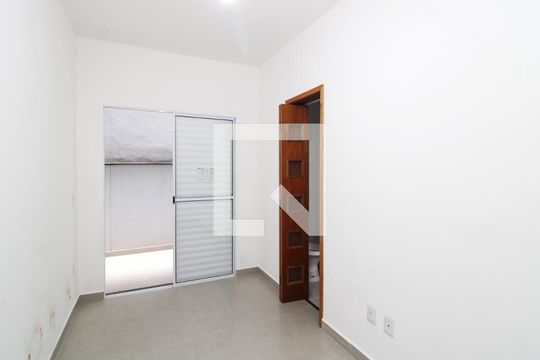 Suíte de apartamento para alugar com 2 quartos, 42m² em Parque Mandaqui, São Paulo