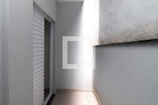 Varanda do Quarto 1 e 2 de apartamento para alugar com 2 quartos, 42m² em Parque Mandaqui, São Paulo
