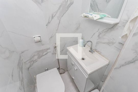 Lavabo Sala/Cozinha de casa à venda com 3 quartos, 270m² em Sacomã, São Paulo