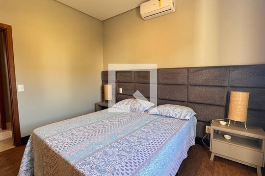 Suíte 1 de casa à venda com 3 quartos, 225m² em Jardim Ipaussurama, Campinas