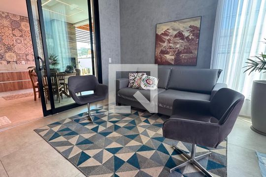 Sala de casa à venda com 3 quartos, 225m² em Jardim Ipaussurama, Campinas
