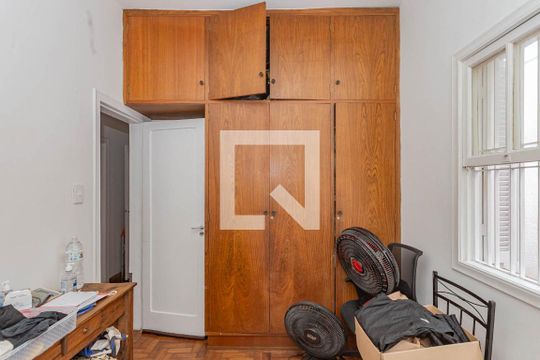 Quarto 2 de casa à venda com 3 quartos, 292m² em Jardim da Saúde, São Paulo