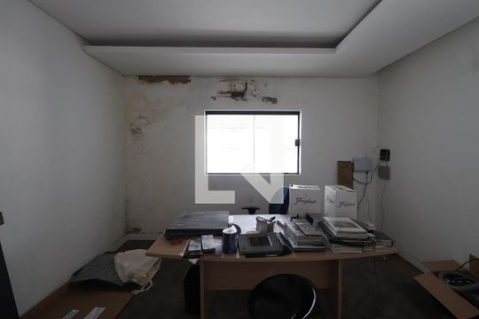 Sala de casa à venda com 1 quarto, 240m² em Vila Fernandes, São Paulo