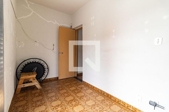 Quarto 2 da Casa 2 de casa à venda com 4 quartos, 149m² em Jardim Patente, São Paulo
