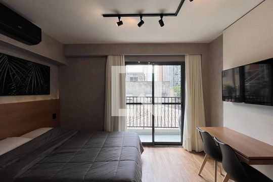 Studio de kitnet/studio para alugar com 1 quarto, 28m² em Pinheiros, São Paulo