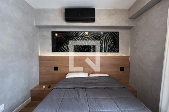 Studio de kitnet/studio para alugar com 1 quarto, 28m² em Pinheiros, São Paulo