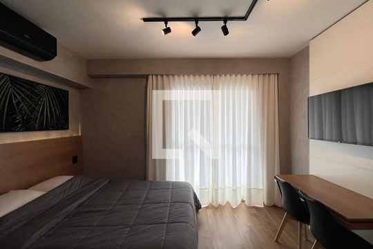 Studio de kitnet/studio para alugar com 1 quarto, 28m² em Pinheiros, São Paulo