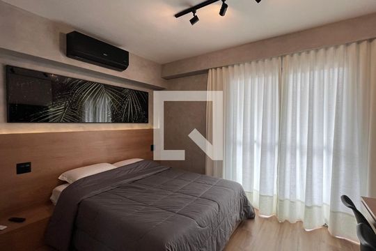 Studio de kitnet/studio para alugar com 1 quarto, 28m² em Pinheiros, São Paulo