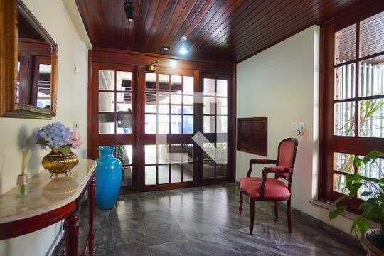Área comum - Hall de Entrada de apartamento à venda com 3 quartos, 129m² em Floresta, Porto Alegre
