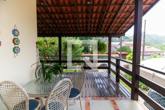 Varanda da Sala (Casa 2) de casa à venda com 5 quartos, 750m² em Serra Grande, Niterói