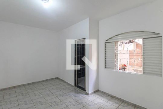 Suite de casa para alugar com 3 quartos, 120m² em Jardim Vera Cruz(zona Leste), São Paulo
