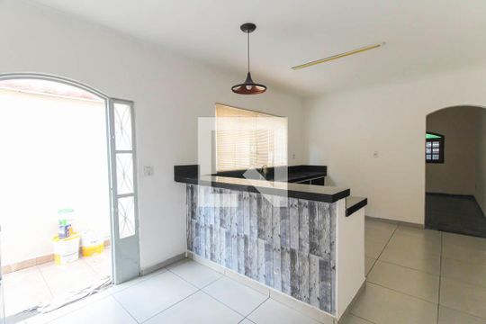 Cozinha de casa para alugar com 3 quartos, 120m² em Jardim Vera Cruz(zona Leste), São Paulo