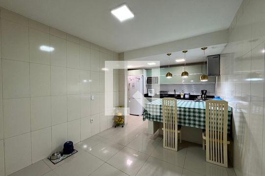 Cozinha de casa de condomínio à venda com 4 quartos, 170m² em Vargem Pequena, Rio de Janeiro