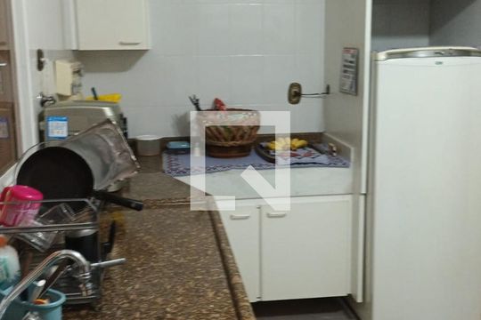 Cozinha de casa à venda com 3 quartos, 159m² em Vila Medeiros, São Paulo