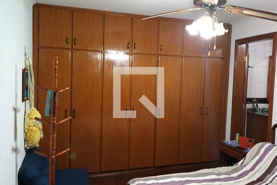 Quarto 3 de casa à venda com 3 quartos, 159m² em Vila Medeiros, São Paulo