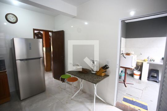 Cozinha de casa à venda com 6 quartos, 360m² em João Pinheiro, Belo Horizonte