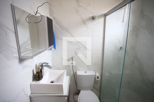 Banheiro Suíte de casa à venda com 6 quartos, 360m² em João Pinheiro, Belo Horizonte