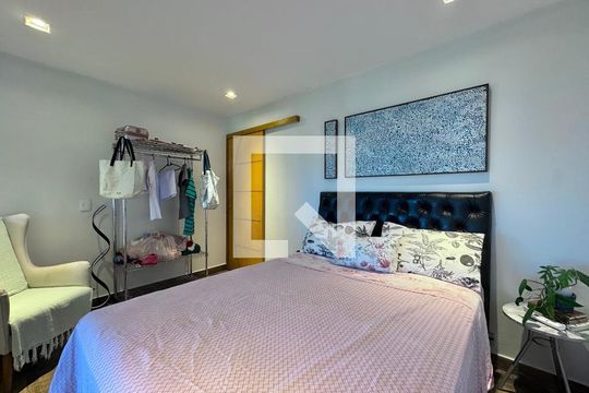 Quarto 2 de casa de condomínio à venda com 5 quartos, 554m² em Vargem Pequena, Rio de Janeiro