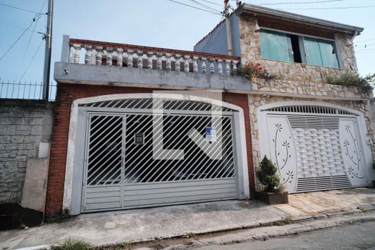 Fachada de casa à venda com 3 quartos, 169m² em Vila Matilde, São Paulo