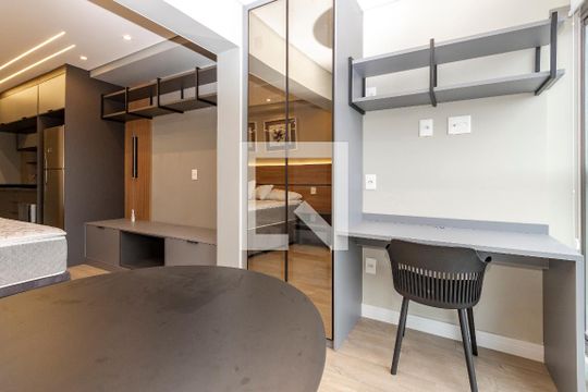 Varanda de kitnet/studio à venda com 1 quarto, 32m² em Jardim das Acacias, São Paulo